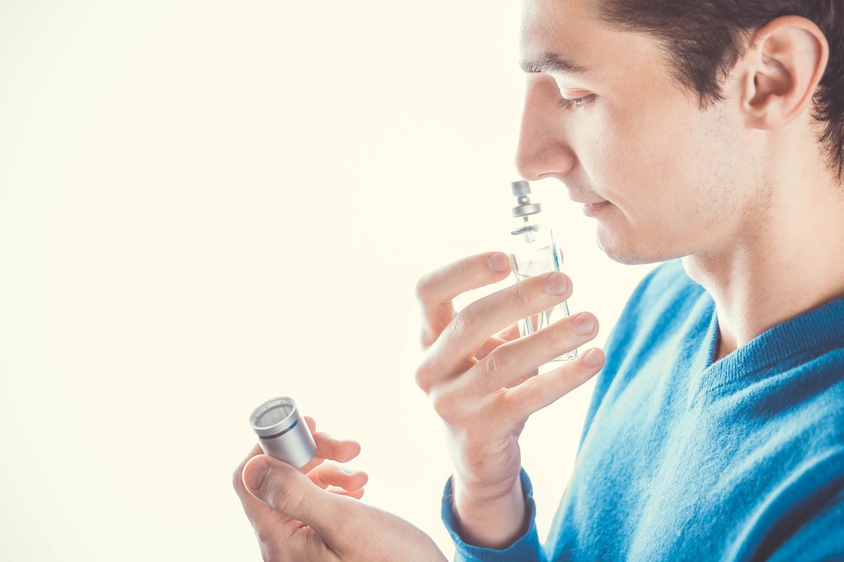 Eau de Parfum, eau de toilette, parfum tahan lama, eau de parfum dan eau de toilette, Eau de Parfum vs Eau de Toilette, Mana yang Tahan Lama untuk Lebaran?