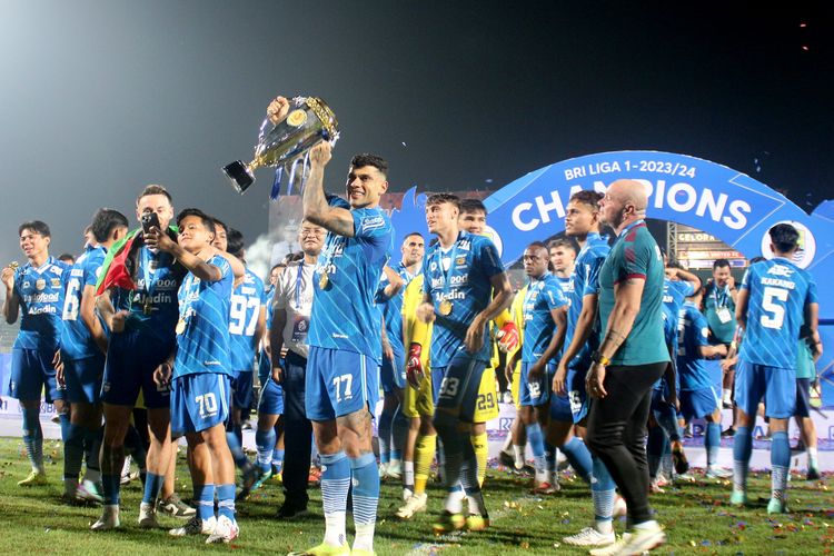Persib, Ciro Alves, Liga 1 2024-2025, Persib Bandung, Persib Bandung vs PSS Sleman, Robert Rene Alberts, Luis Milla, Persib vs PSS, Bojan Hodak, Ciro Alves Berpisah dengan Persib, dari Patah Bahu Hingga Dapat Cinta Bobotoh 