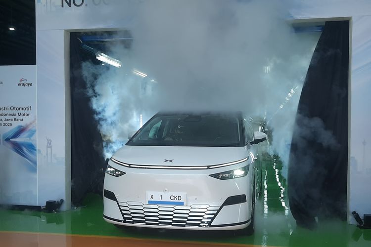 mobil listrik, Xpeng, Xpeng X9, kendaraan listrik, XPeng Indonesia, Gandeng Handal, Xpeng Berencana Produksi Mobil Hybrid di Indonesia