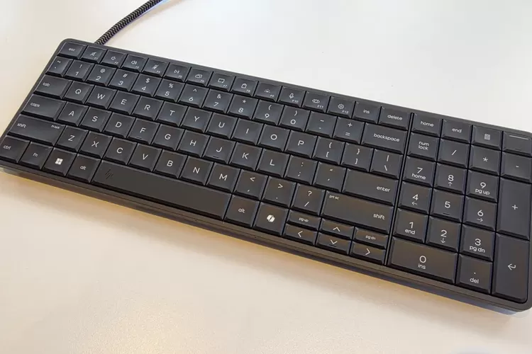 EliteBoard G1a, CES 2026, keyboard, HP Pamer All-in-One PC Berbentuk Keyboard, Bisa Dicolok Langsung ke Monitor
