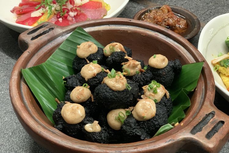 cara menggoreng cireng agar tidak meledak, cara menggoreng cireng, cara menggoreng cireng isi, Kenapa aci meledak saat digoreng, Cara Goreng Cireng agar Tak Meledak, Ini Tips dari Koki Restoran