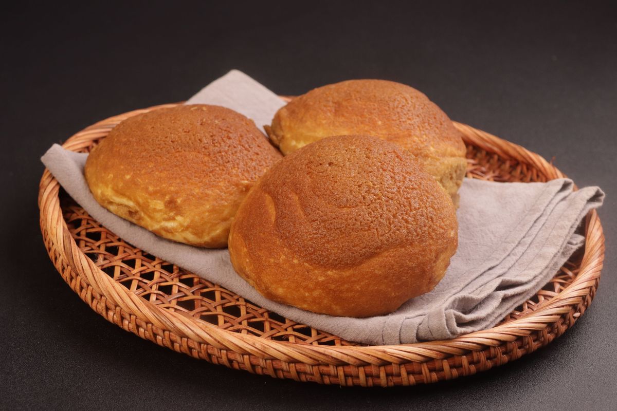 roti kopi, kopi instan, resep roti kopi, roti kopi empuk, roti kopi krispi, cara membuat roti kopi, Resep Roti Kopi Empuk dan Krispi Tahan Lama, Bisa Pakai Kopi Instan!