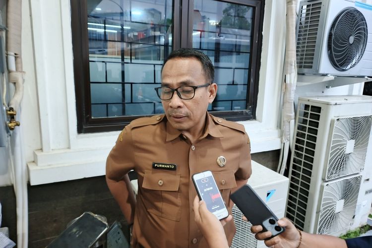 Pemerintah Provinsi Jawa Barat, jam masuk sekolah, Jam Masuk Sekolah, Dinas Pendidikan, Gubernur Jawa Barat, Dedi Mulyadi, Disdik Jabar, Jam masuk sekolah, Aturan Jam Masuk Sekolah 06.30 Pagi Mulai 14 Juli 2025 di Jabar Fleksibel, Daerah Boleh Ajukan Pengecualian