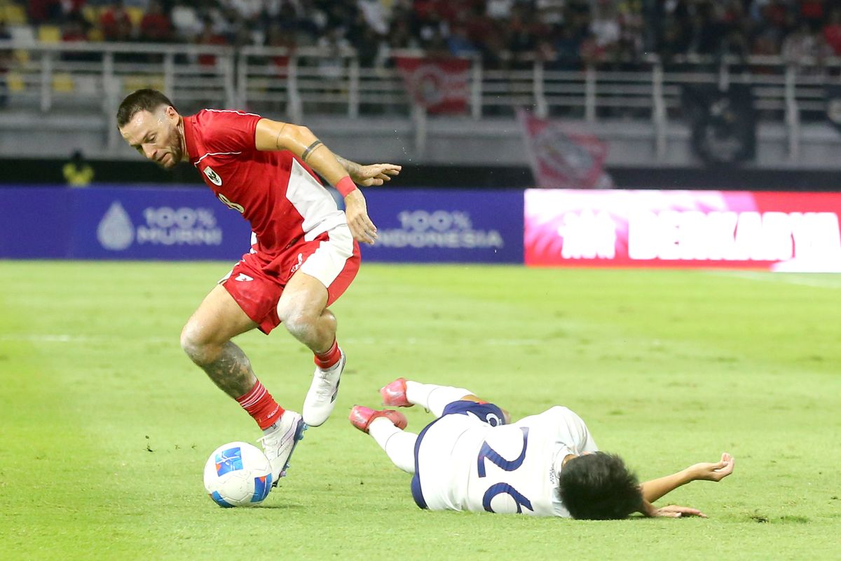 Timnas Indonesia, Patrick Kluivert, Marc Klok, Indonesia vs Lebanon, FIFA Match Day, Kualifikasi Piala Dunia 2026, Bojan Hodak, Timnas Indonesia vs Lebanon, jadwal timnas indonesia vs lebanon, Timnas Indonesia Vs Lebanon: Pelatih Persib Sorot Klok, Prediksi Garuda Menang