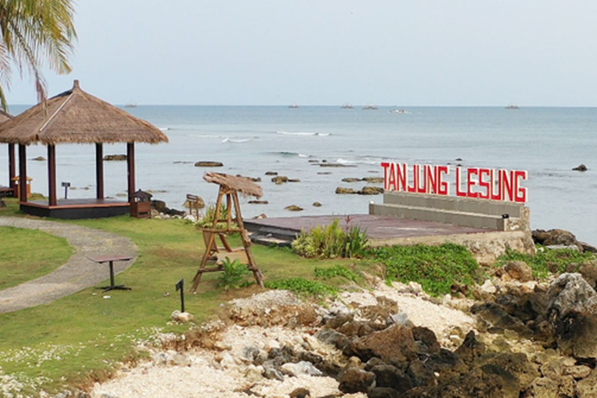 Pantai Tanjung Lesung, wisata tangerang, wisata pandeglang, long weekend Mei 2025, tanjung lesung dimana, pantai tanjung lesung daerah mana, pantai tanjung lesung, damri tanjung lesung poris, jadwal damri tanjung lesung, tarif damri tanjung lesung, Long Weekend ke Pantai Tanjung Lesung Bisa Naik DAMRI, mulai Rp 50.000