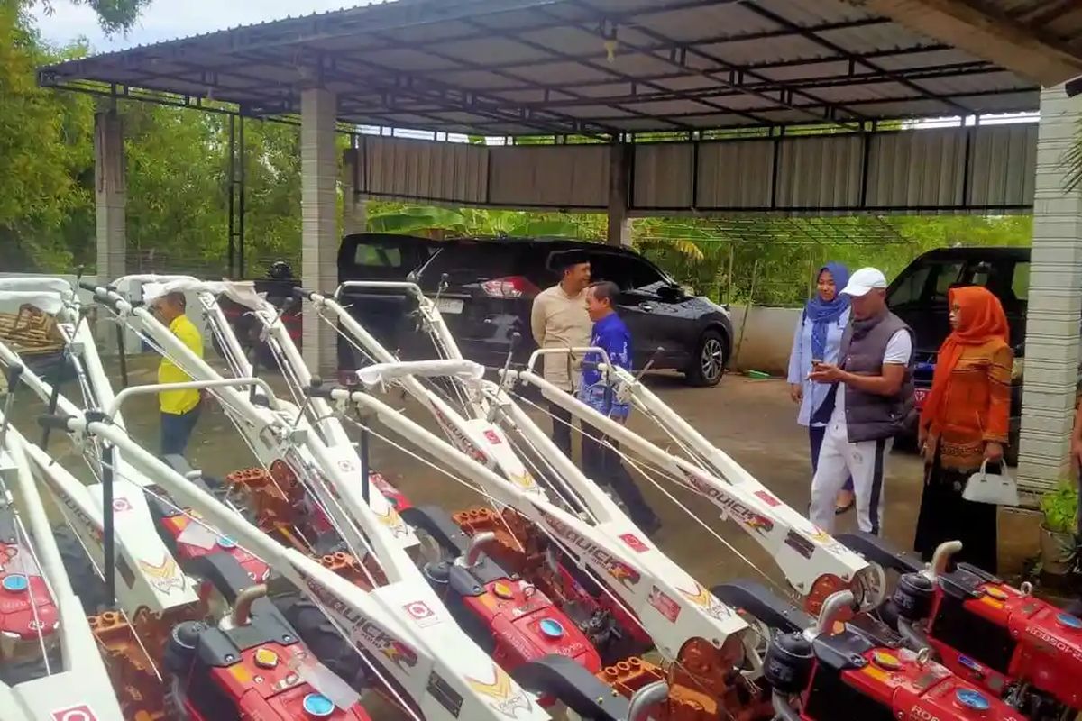 hand traktor, Sampang, Hand Traktor Disperta Sampang Hilang, Kadis Bakal Ganti Pakai Dana Internal