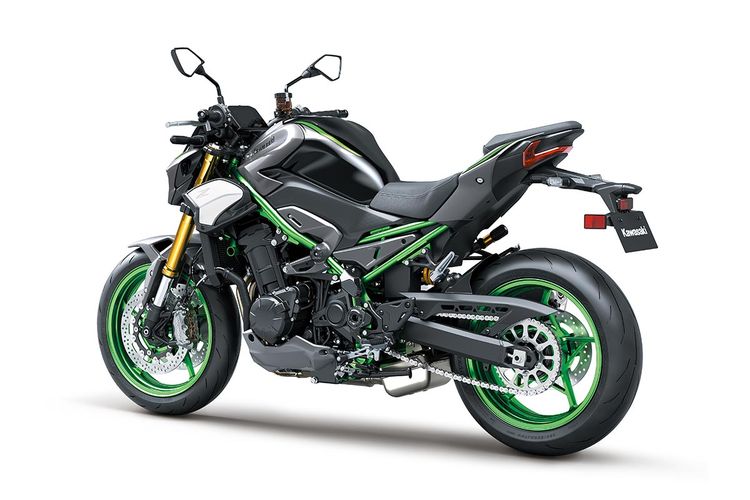 moge, motor baru, Kawasaki, Kawasaki Z900, Kawasai Z900 SE, Harga Kawasaki Z900, Kawasaki Z900 dan Z900 SE Resmi Meluncur, Harga di Bawah Rp 200 Juta