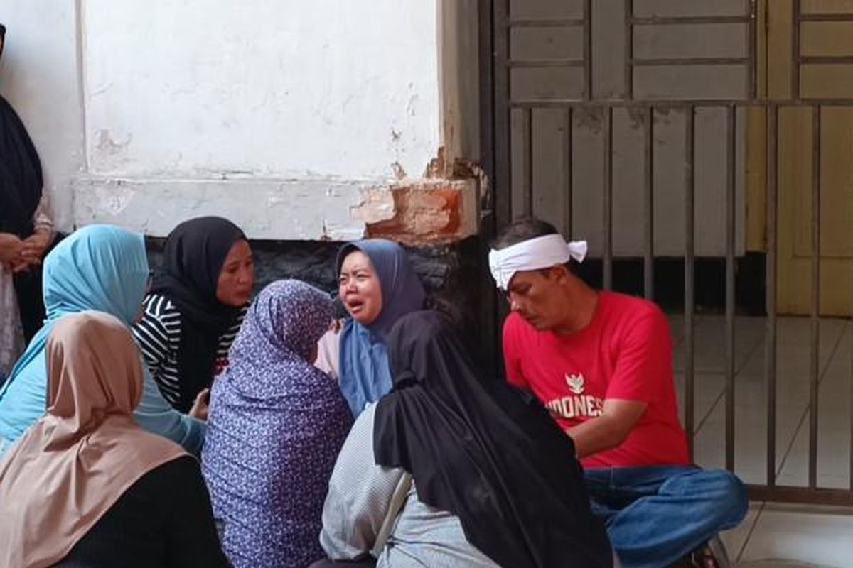 Garut, Jawa Barat, Dedi Mulyadi, jawa barat, Pernikahan anak Dedi Mulyadi, anak dedi mulyadi, Tangis Pilu Mela, Putri Kecilnya Tewas Terinjak di Pernikahan Anak Dedi Mulyadi