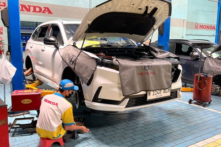 mobil hybrid, Apakah Perawatan Mobil Hybrid dan Konvensional Berbeda? Ini Kata Ahli