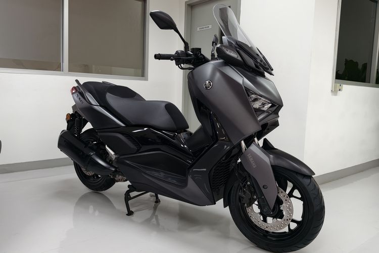 Yamaha Indonesia, Yamaha Rilis Warna Baru XMAX, Harga mulai Rp 60 Jutaan