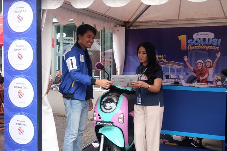 penjualan motor, opsen pajak, Opsen Pajak Belum Berdampak pada Penjualan Motor Tahun 2025