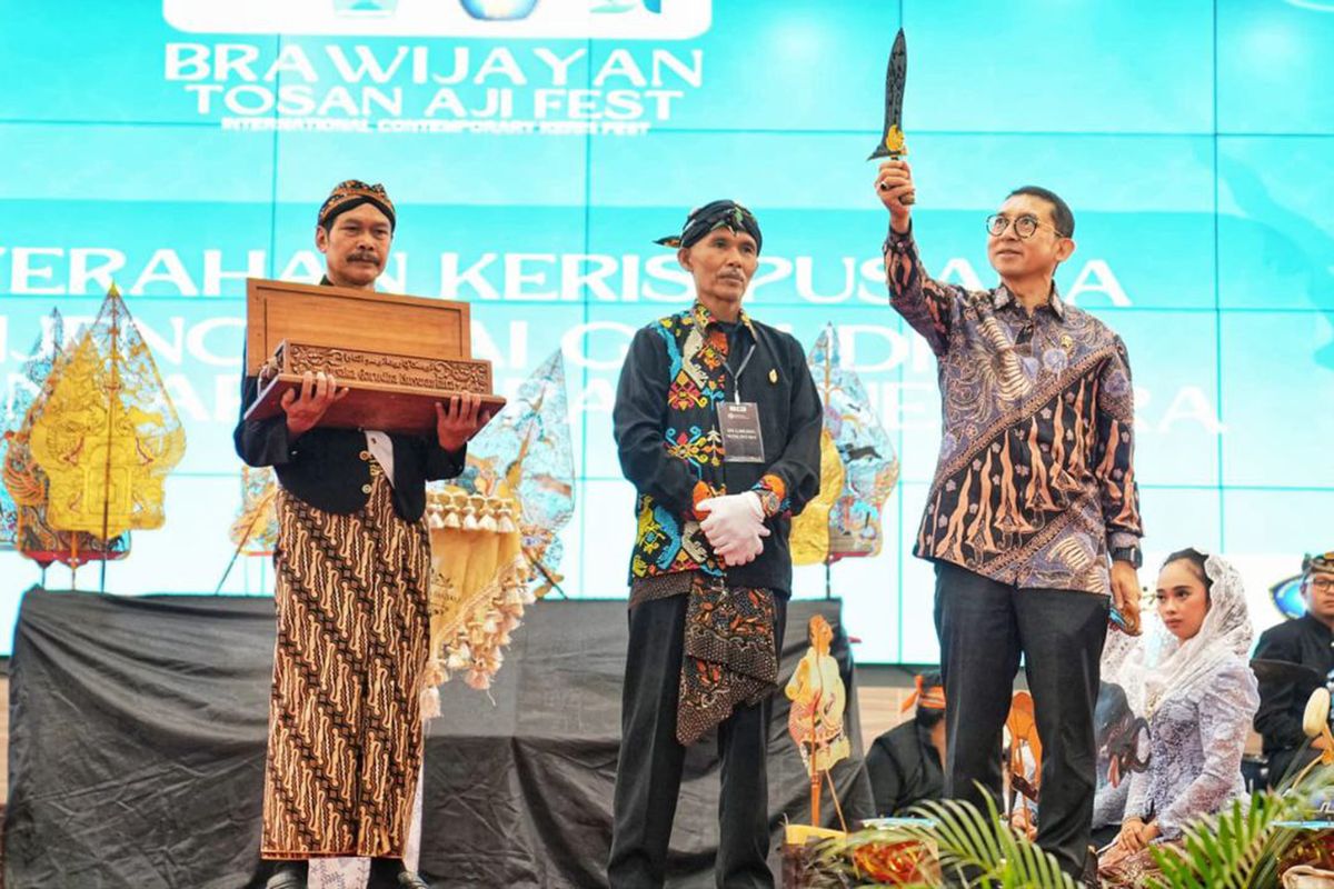 Fadli Zon, Keris, Hari Keris Nasional, keris, fadli zon, 19 April Jadi Hari Keris Nasional, Langkah Lestarikan Warisan Budaya
