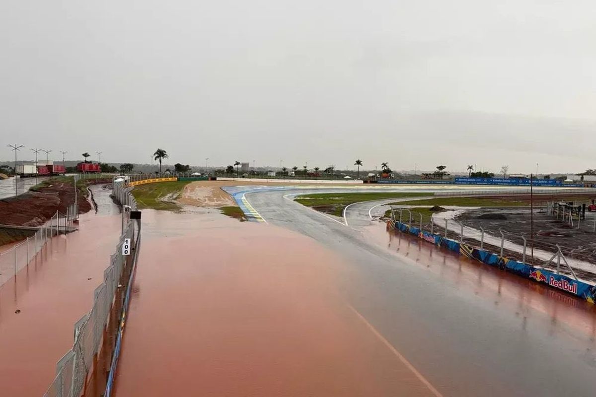 MotoGP, Brasil, Hujan Deras, Sirkuit MotoGP Goiania Brasil Banjir