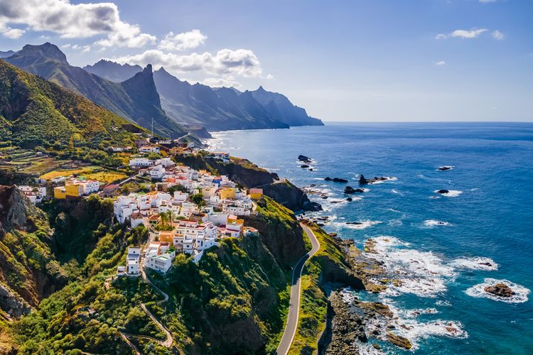 Overtourism, travel news, Terlalu Ramai, 8 Destinasi Wisata Ini Direkomendasikan Tidak Dikunjungi Tahun 2026, 1. Antartika, 2. Kepulauan Canary, Spanyol, 4. Isola Sacra, Italia, 5. Jungfrau Region, Swiss, 6. Mexico City, Meksiko, 7. Mombasa, Kenya, 8. Montmartre, Paris, Prancis