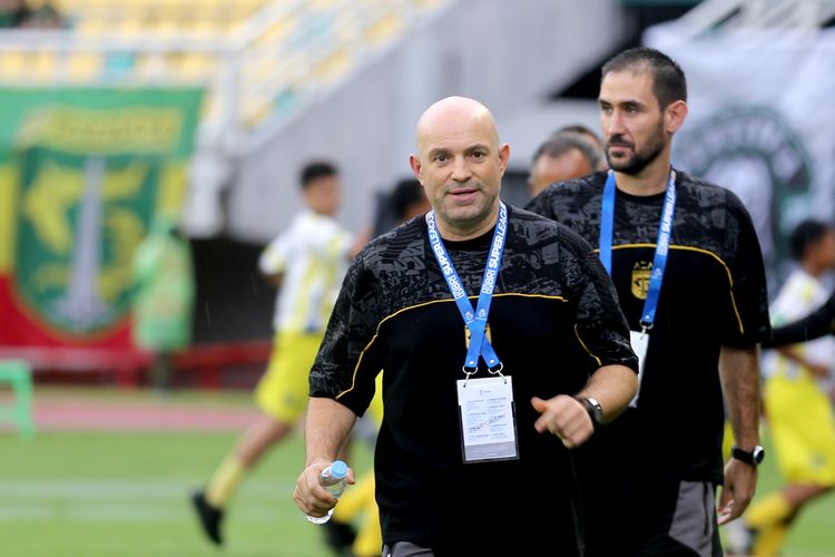 Persebaya, Persebaya Menang 4 Laga Beruntun, Tavares Minta Bajul Ijo Rendah Hati