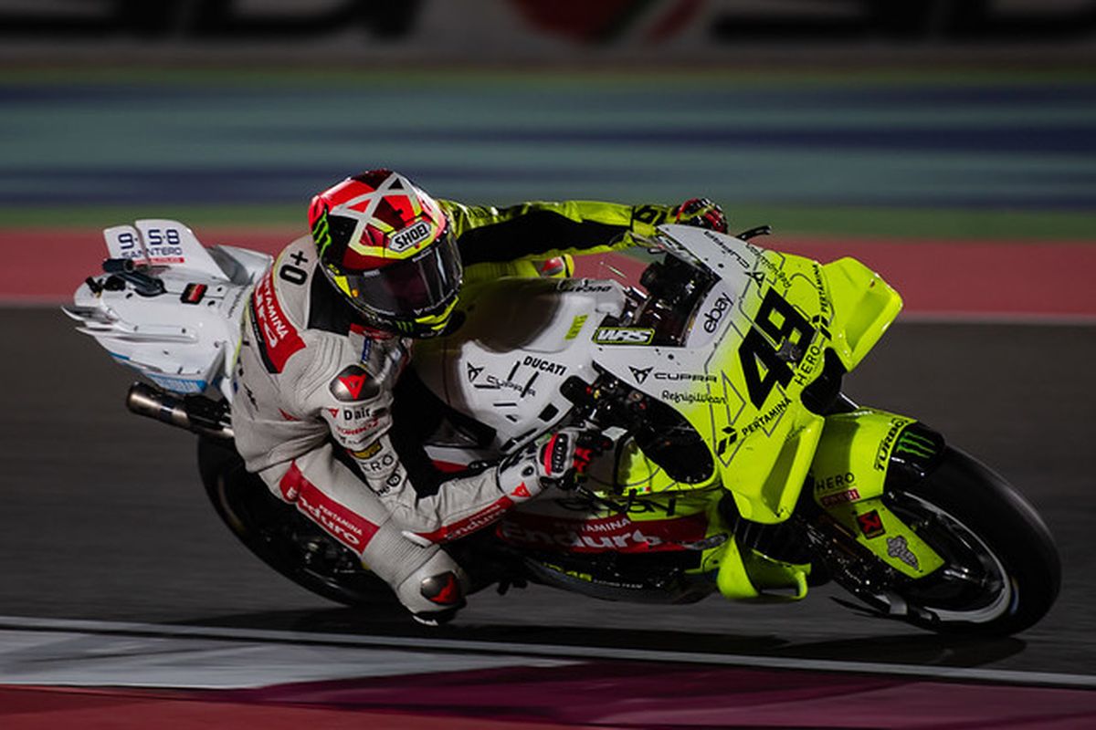 MotoGP, balap motor, MotoGP Austria, motogp 2025, MotoGP Austria 2025, Live MotoGP Austria 2025, Motor Diggia Terbakar, Martin Kecelakaan