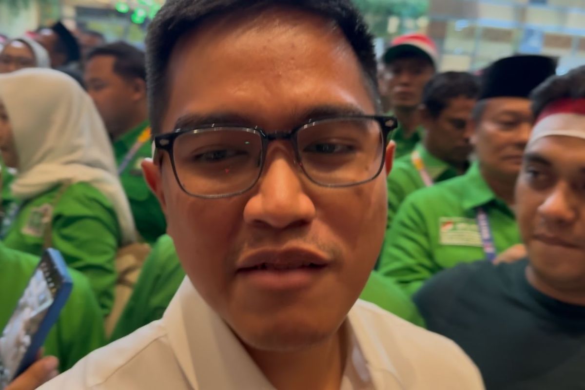 Kaesang Pangarep, Jokowi, Demokrat, Roy Suryo, ijazah Jokowi, ijazah jokowi, Kaesang Klarifikasi Isu 