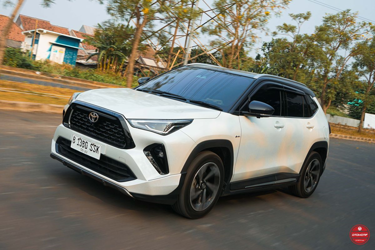 harga, hybrid, Komparasi, mesin, Honda HR-V Hybrid, Toyota Yaris Cross Hybrid, Duel SUV Hybrid 1.500 cc, Honda HR-V atau Yaris Cross (Video)?
