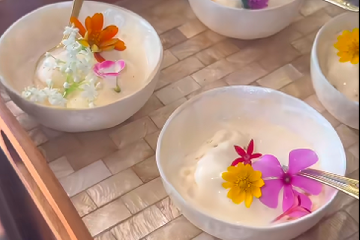 es krim pisang, resep es krim pisang ala Ariel Tatum, cara membuat es krim pisang, es krim pisang rumahan, dessert pisang segar, Resep Es Krim Pisang Ala Ariel Tatum, Modal 6 Bahan