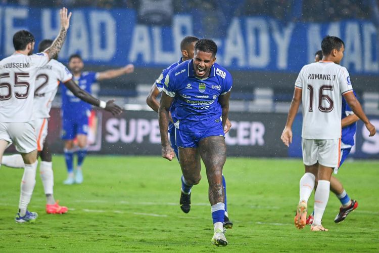 Persib vs Borneo FC, Ramon Tanque, Bojan Hodak, Fitrah Maulana, Persib Bandung, Persib Vs Borneo FC, Borneo FC Samarinda, Super League 2025-2026, Hasil Persib Vs Borneo FC 3-1, Satu Hal Membuat Bojan Hodak Terkejut