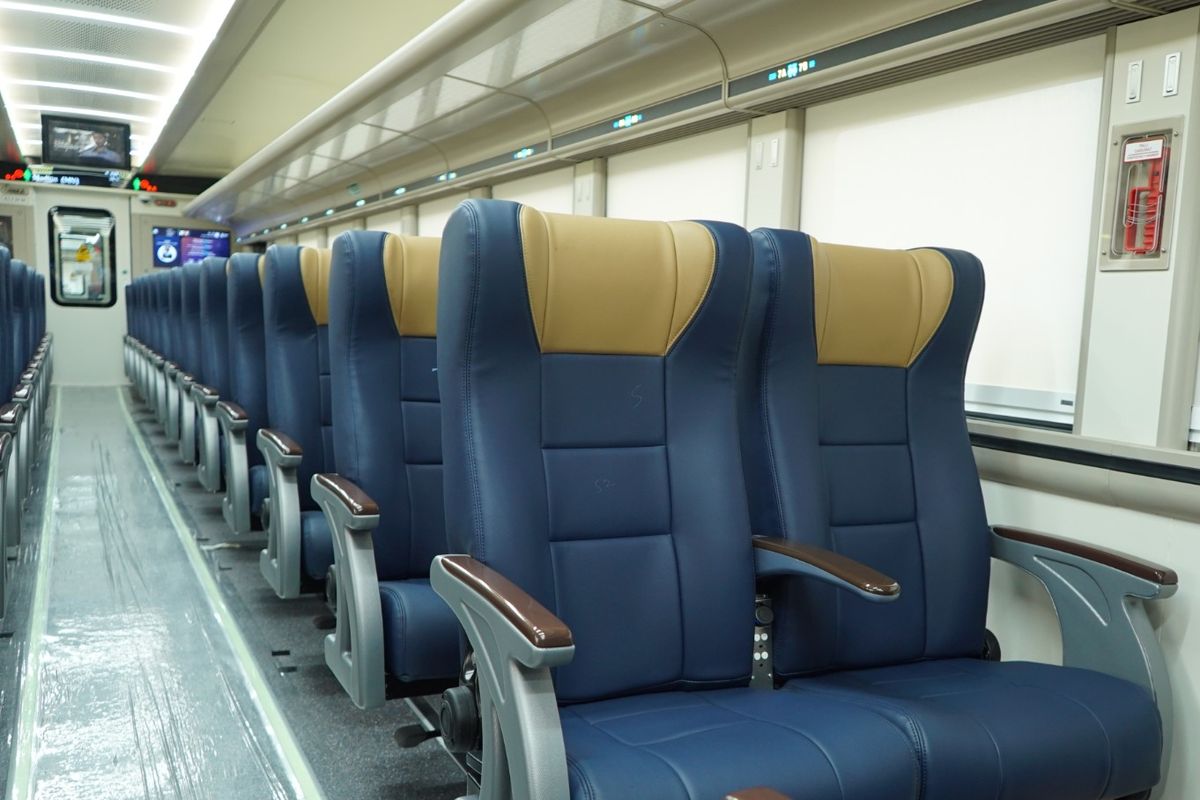 Kereta Api Ekonomi Stainless Steel New Generation, diskon tiket kereta api, Diskon Tiket KAI Sebesar 30 Persen, Catat Rutenya