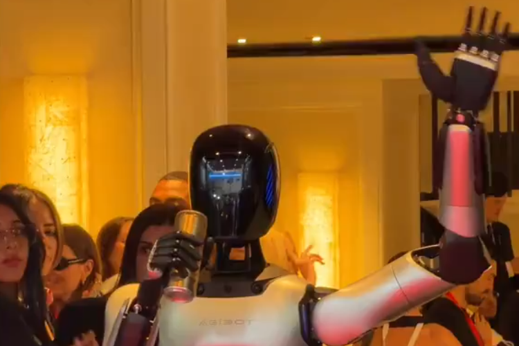China, robot, humanoid, Met Gala 2026, Robot Humanoid AI China Mejeng di Met Gala 2026, Bisa Pose dan Layani Tamu