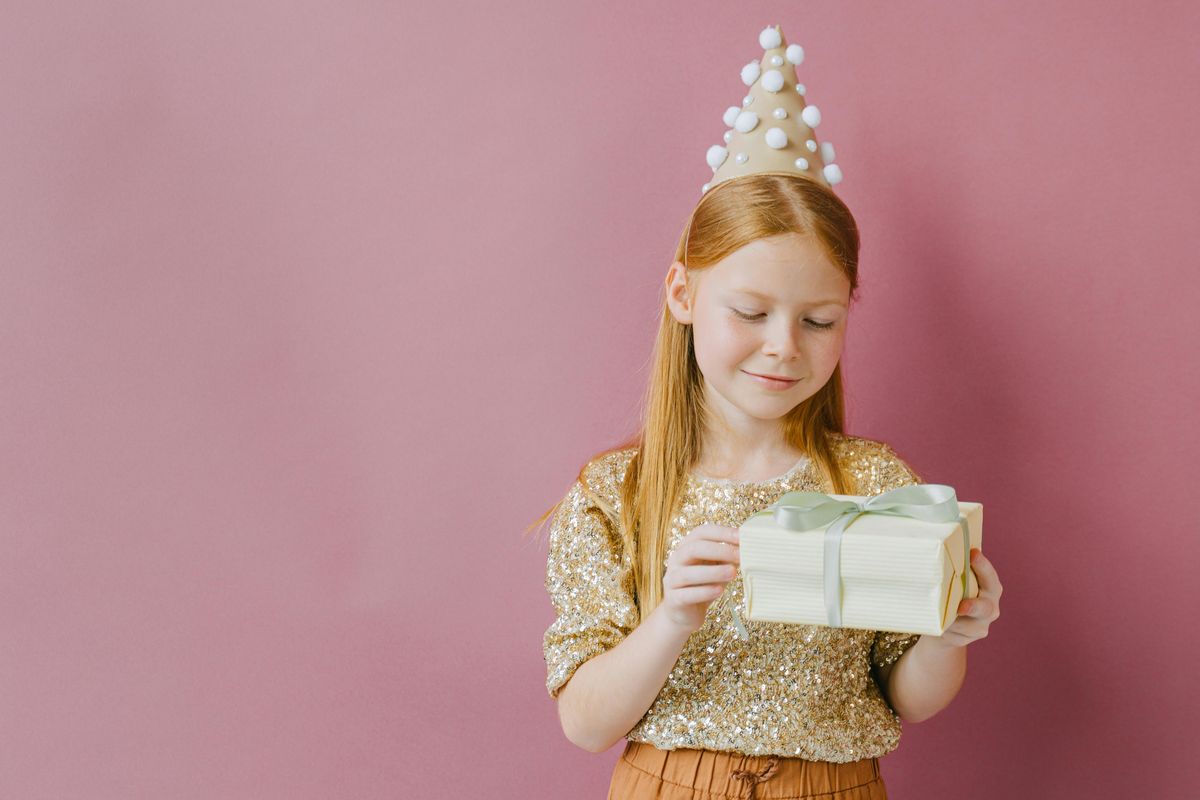 Ucapan Ulang Tahun, ucapan ulang tahun, ucapan ulang tahun untuk anak perempuan, ucapan ulang tahun bahasa inggris, 50 Ucapan Selamat Ulang Tahun untuk Anak Perempuan dalam Bahasa Inggris