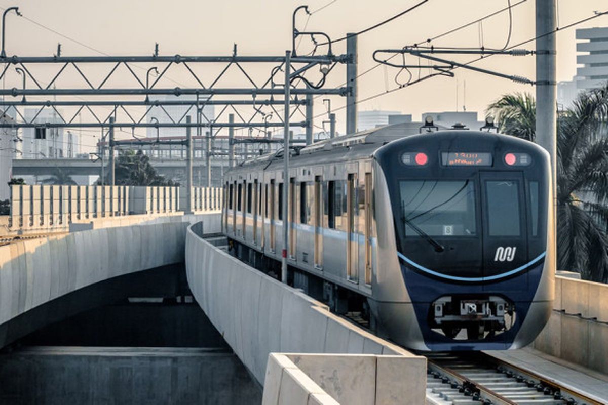 diskon belanja, 17 Agustus 2025, Tarif Rp 80 pada 17 Agustus 2025, Diskon Belanja, HUT ke-80 Kemerdekaan Republik Indonesia, tarif mrt rp 80, tarif lrt rp 80, tarif rp 80 pada 17 agustus 2025, Tarif MRT-KRL Cuma Rp 80 dan Diskon Belanja hingga 80 Persen di HUT Ke-80 RI
