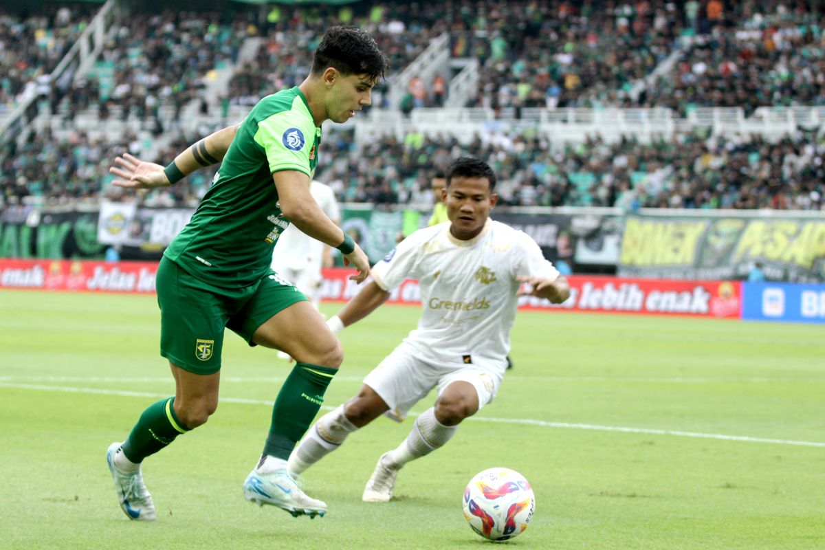 Persebaya, Arema FC, Liga 1 2024-2025, Paul Munster, Bonek, Arema FC vs Persebaya, jadwal Arema FC Vs Persebaya, Arema FC Vs Persebaya, Dukungan Bonek Bakar Semangat Bajul Ijo