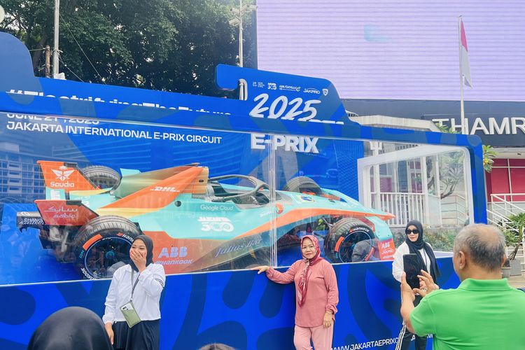 balap mobil listrik, Jakarta E Prix 2025, Formula E Jakarta, Sirkuit Ancol, Formula E 2025 di Jakarta, Persiapan Formula E Jakarta Diklaim Sudah 90 Persen