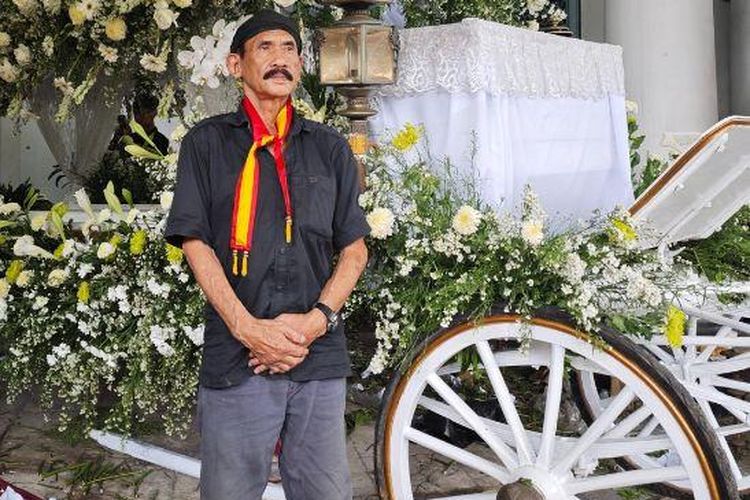 Keraton Kasunanan Surakarta, Raja Keraton Kasunanan Solo PB XIII Hangabehi Wafat, Pemakaman PB XIII, makna rute pemakaman jenazah PB XIII, Bukan Sekadar Prosesi, Rute Iring-iringan Jenazah PB XIII dari Magangan ke Imogiri Sarat Makna Filosofis