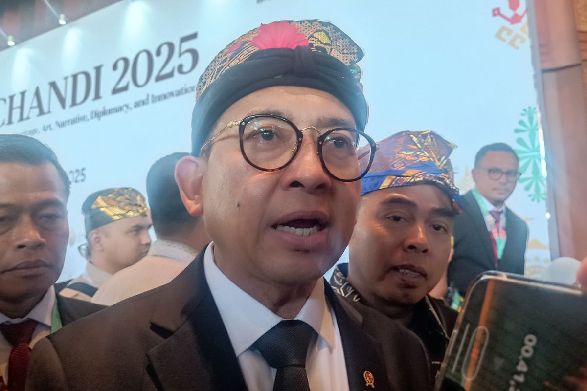 fadli zon, fadli zon pemerkosaan massal, fadli zon pemerkosaan 1998, fadli zon digugat, Sebut Tidak Ada Pemerkosaan Massal Mei 1998, Fadli Zon Digugat ke PTUN, Dasar Gugatan ke Fadli Zon, Para Penggugat dan Tuntutan, Pernyataan Fadli Zon yang Dipersoalkan, Tanggapan Aktivis dan Sejarawan, Amnesty Internasional: Ucapan Fadli Zon Fatal dan Menyesatkan