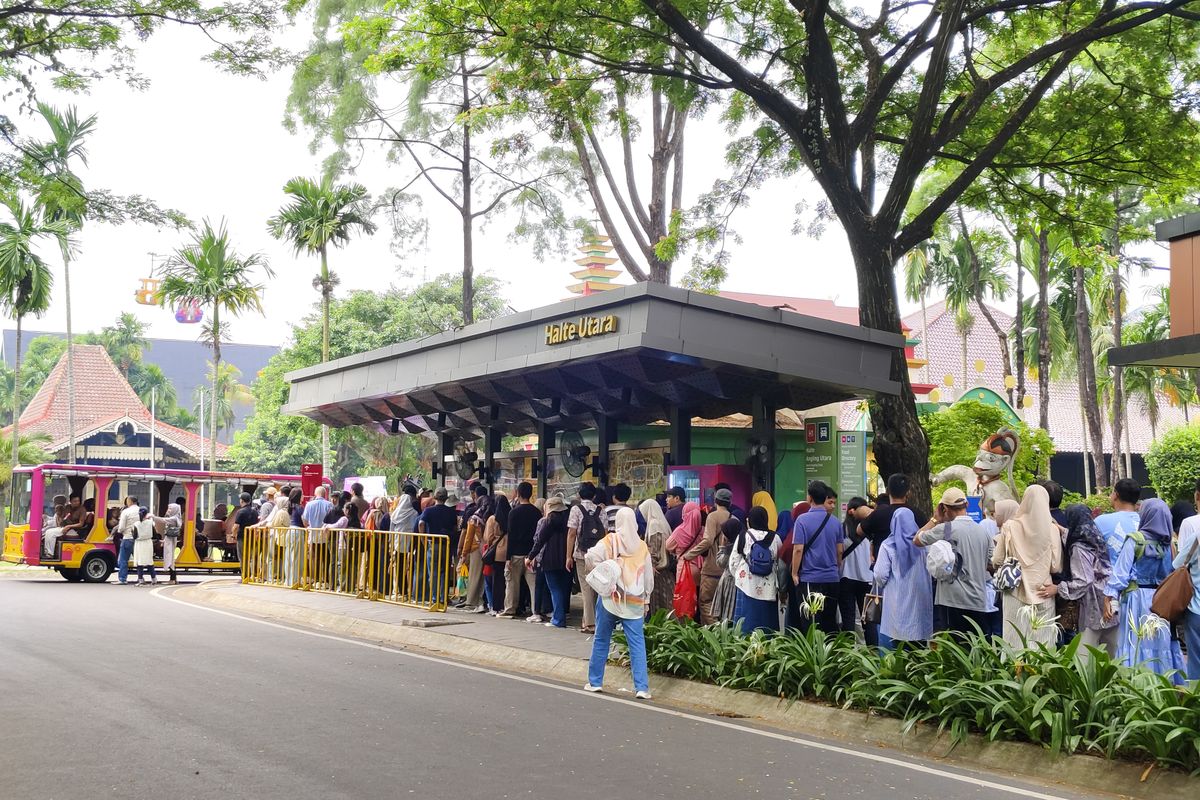 10 November, promo TMII, Taman Mini Indonesia Indah, promo tmii, diskon tiket TMII, promo Hari Pahlawan 2025, promo TMII Hari Pahlawan 2025, Promo Hari Pahlawan 2025, TMII Beri Diskon 30 Persen hingga Beli 1 Gratis 1, Apa Syaratnya?