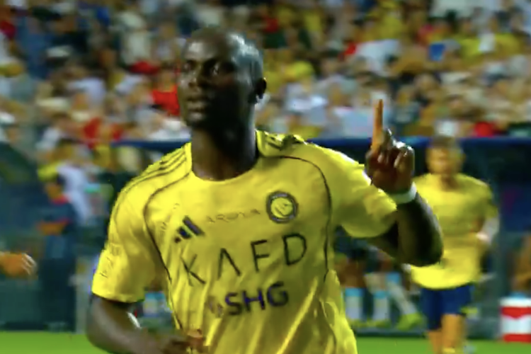 Al Nassr, Mohammed Al Dossari, Liga Arab Saudi, Cristiano Ronaldo, Gol bunuh diri, Hasil Al Nassr Vs Al Taawoun 1-0: Ronaldo Cs Menang Berkat Gol Bunuh Diri, Al Nassr Tampil Menekan Sejak Awal, Gol Bunuh Diri Pecah Kebuntuan, Tanpa Gol di Babak Kedua, Susunan Pemain Al Nassr vs Al Taawoun:
