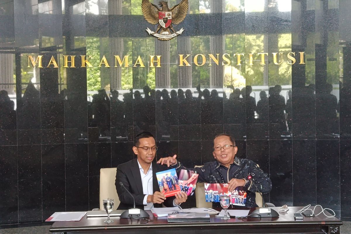 Arsul Sani, ijazah palsu, hakim mk arsul sani, Ijazah Doktoral, Hakim MK Arsul Sani Klarifikasi Dugaan Ijazah Palsu: Tidak Ingin Berspekulasi