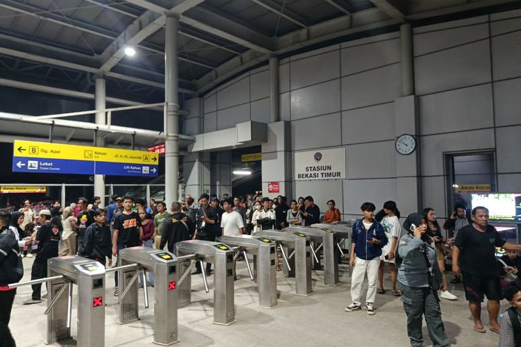 Argo Bromo Anggrek, Stasiun Bekasi Timur, Update Korban Kecelakaan KRL dan Argo Bromo Pukul 07.00 WIB, 7 Orang Meninggal Dunia
