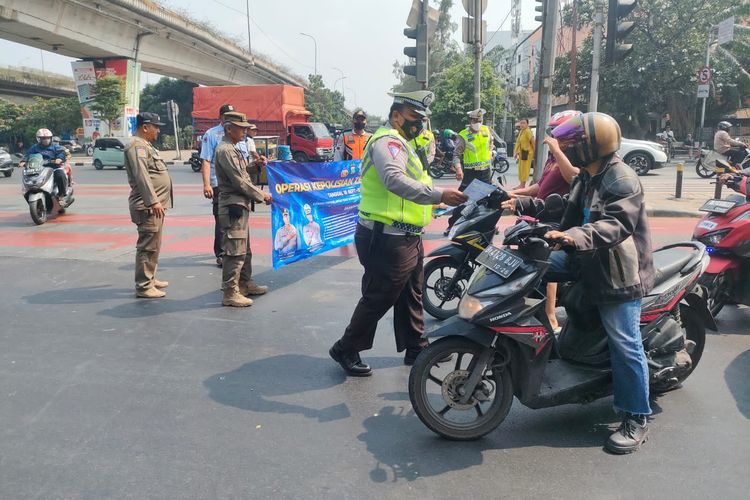 Operasi Zebra Jaya, Polda Metro Jaya, korps diplomatik, pelat CD, operasi zebra jaya, Operasi Zebra Jaya 2025, Perluas Sasaran, Operasi Zebra Jaya Incar Mobil Pelat CD Palsu