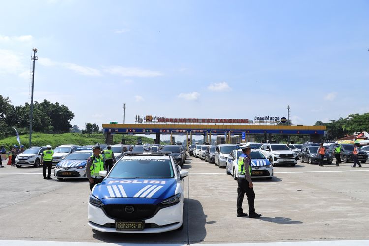 Organda, bus AKAP, one way, one way nasional, Organda Soroti Skema One Way Saat Mudik, Bus Sering Terjebak dan Telat
