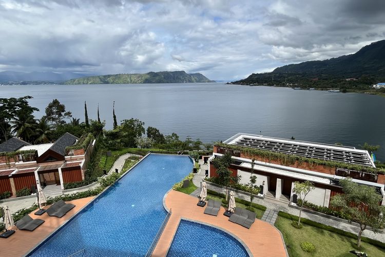 Danau Toba, penginapan di Danau Toba, hotel di Danau Toba, penginapan di Toba dan Samosir, danau toba, penginapan di danau toba, hotel di danau toba, Penginapan di Toba dan Samosir, rekomendasi hotel dekat danau toba, 4 Penginapan di Danau Toba, Suasana Tenang Dikelilingi Perbukitan, 1. Bobocabin Patra Parapat, 2.  Bobocabin Kaldera, 3. Marianna Resort &amp; Convention Tuktuk, 4. Vany Villa Balige