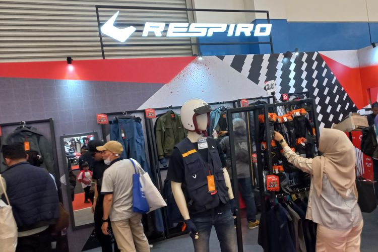 diskon, IMOS, Indonesia Motorcycle Show, helm premium, Apparel berkendara, IMOS 2025, Ragam Diskon Helm dan Apparel Berkendara di IMOS 2025