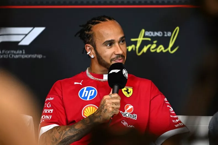 Formula 1, Instagram, Lewis Hamilton, Charles Leclerc, Max Verstappen, Carlos Sainz, Lando Norris, Fernando Alonso, George Russell, Oscar Piastri, Pembalap F1, instagram, Yuki Tsunoda, 10 Pebalap F1 dengan Bayaran Tertinggi dari Instagram 2025