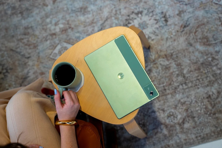 Tablet, Motorola, Smart Connect, Tablet Motorola Moto Pad (2026) Resmi, Bawa Layar 2,5K dan Fitur Smart Connect