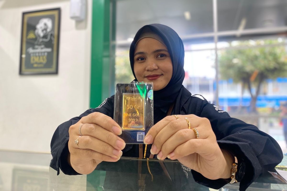 Gadai Emas, Cara Gadai Emas di Pegadaian 2026: Syarat, Prosedur, dan Simulasi Pinjaman, Keunggulan Layanan Gadai Emas, Syarat dan Cara Transaksi Gadai Emas, Jenis Layanan Gadai Emas dan Detail Biaya, Simulasi Pinjaman Gadai Emas, Informasi Penting Terkait Lelang dan Perpanjangan