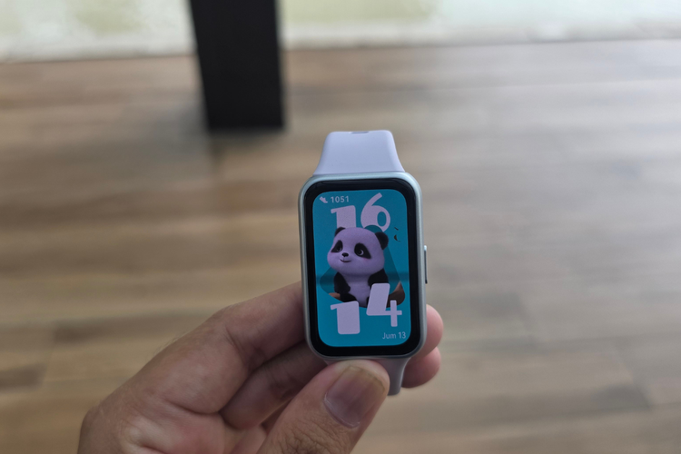 Huawei, Huawei Band 11, Huawei Band 11 Pro, gelang pintar, Menjajal Gelang Pintar Huawei Band 11 dan Band 11 Pro, Apa Bedanya?, Kini hadir versi pro, Desain dan ukuran, Layar Pro lebih terang, Fitur kesehatan , Fitur olahraga, Konektivitas dan ketahanan air, Baterai dan pengisian daya, Harga Huawei Band 11 dan Band 11 Pro di Indonesia