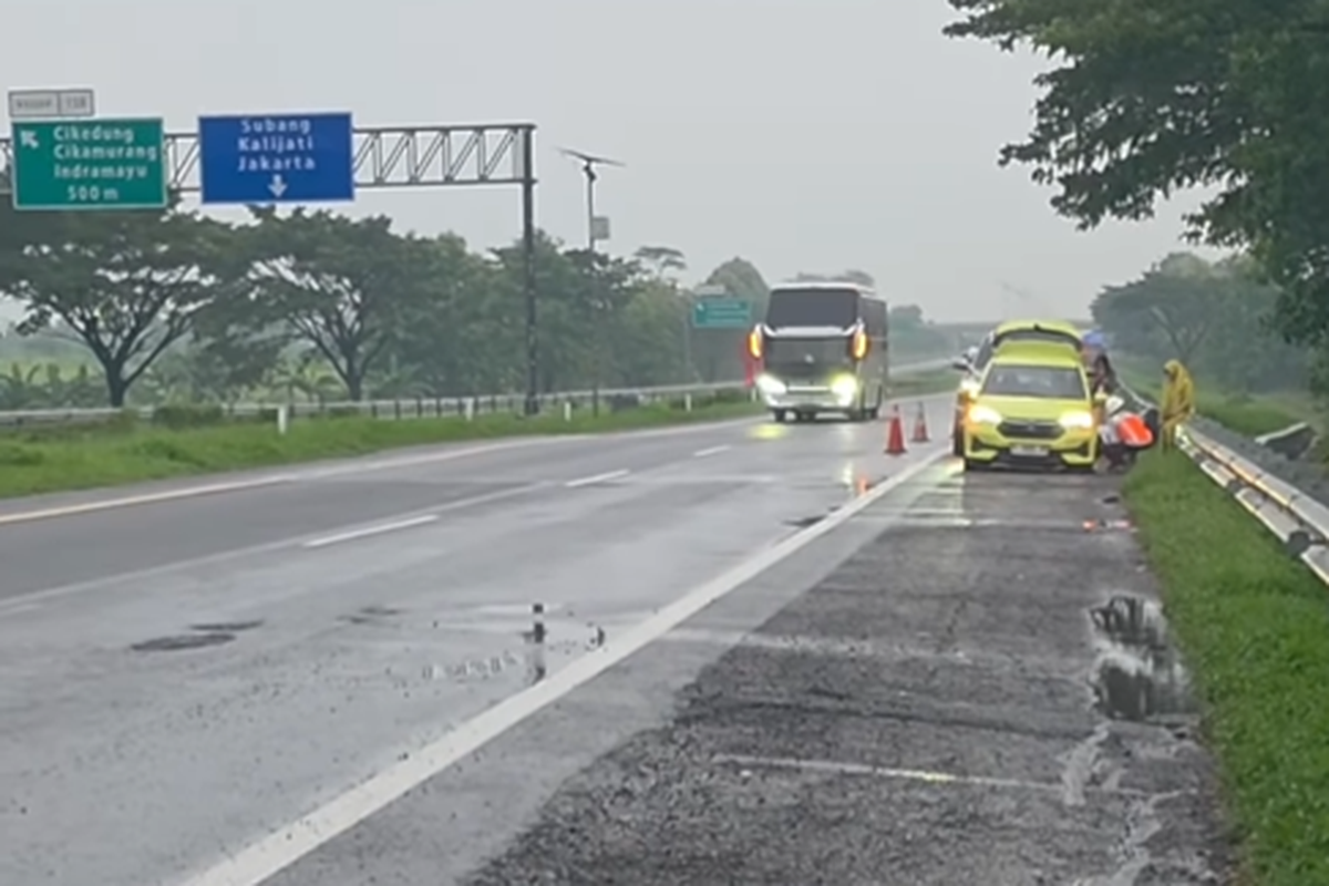 pecah ban depan, kendali kendaraan, pecah ban belakang, jalan tol, Bahaya Pecah Ban Depan vs Belakang di Jalan Tol