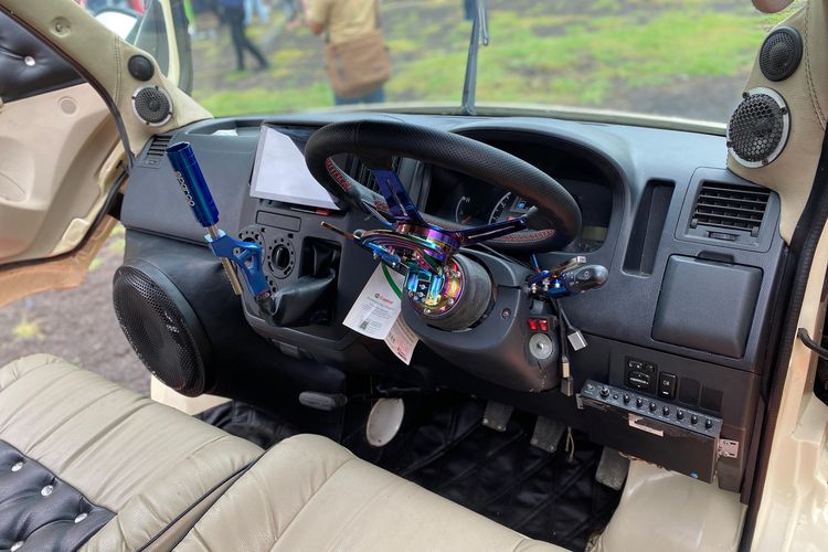 Gran Max, Daihatsu, modifikasi, Daihatsu Gran Max, Modifikasi Ekstrem Daihatsu Gran Max Pakai Pintu Gunting