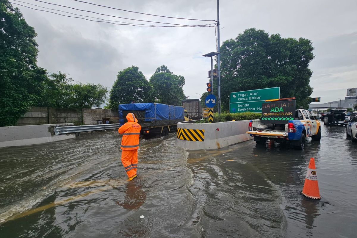 Bandara Soekarno-Hatta, Awas Banjir di Tol Bandara Soetta, Ini Pilihan Akses Alternatif