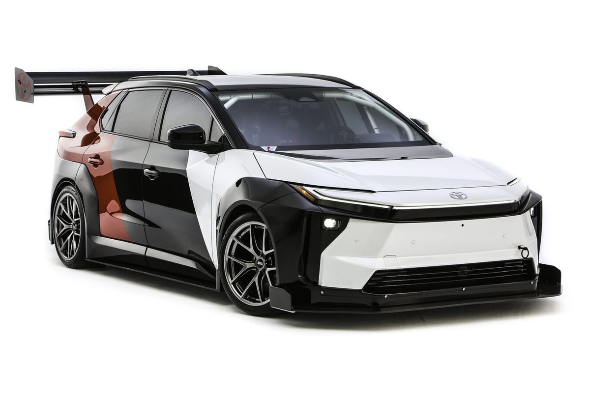 mobil balap listrik, SEMA Show 2025, Toyota bZ Time Attack, performa ekstrem, Toyota bZ Time Attack Concept: Mobil Listrik Balap di SEMA 2025