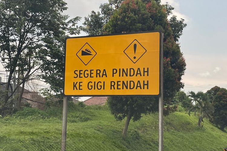 jalur penyelamat, Jalur penyelamat darurat, rem blong, Cara Aman Masuk Jalur Penyelamat Saat Mengalami Rem Blong di Jalan Tol