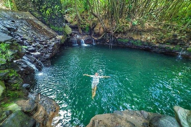 Merapi, 7 Rekomendasi Tempat Wisata Hidden Gem di Sekitaran Gunung Merapi, 1. Plunyon Kalikuning, 2. Bunker Kaliadem, 3. Tankaman Natural Park, 4. Museum Petilasan Mbah Maridjan, 5. Blue Lagoon (Tirta Budi), 6. Stonehenge Cangkringan, 7. Agro Wisata Bhumi Merapi